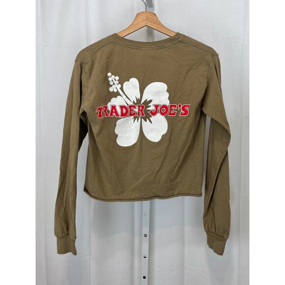 TRADER JOES Gildan Long Sleeve T Shirt Cropped Roll Hem Cotton Brown Green S - Picture 2 of 8